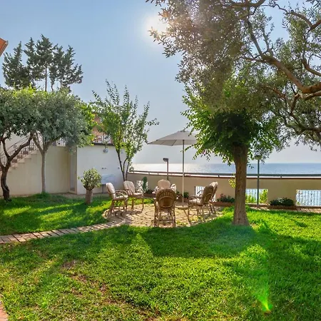 Il Giardino Dei Tramonti Di Ulisse