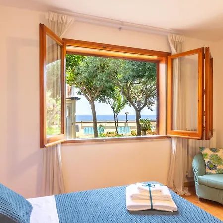 Il Giardino Dei Tramonti Di Ulisse Appartamento