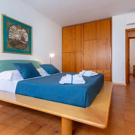 Il Giardino Dei Tramonti Di Ulisse Appartamento Tropea