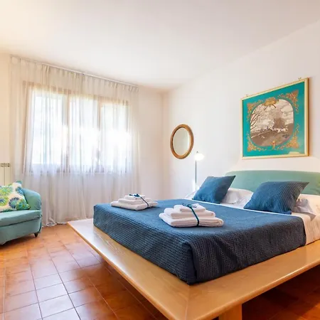 Апартаменты Il Giardino Dei Tramonti Di Ulisse