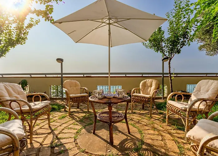 Il Giardino Dei Tramonti Di Ulisse Apartamento *