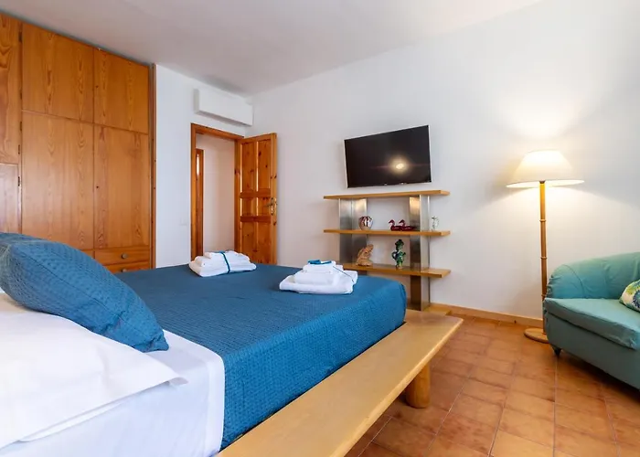 Il Giardino Dei Tramonti Di Ulisse * Tropea